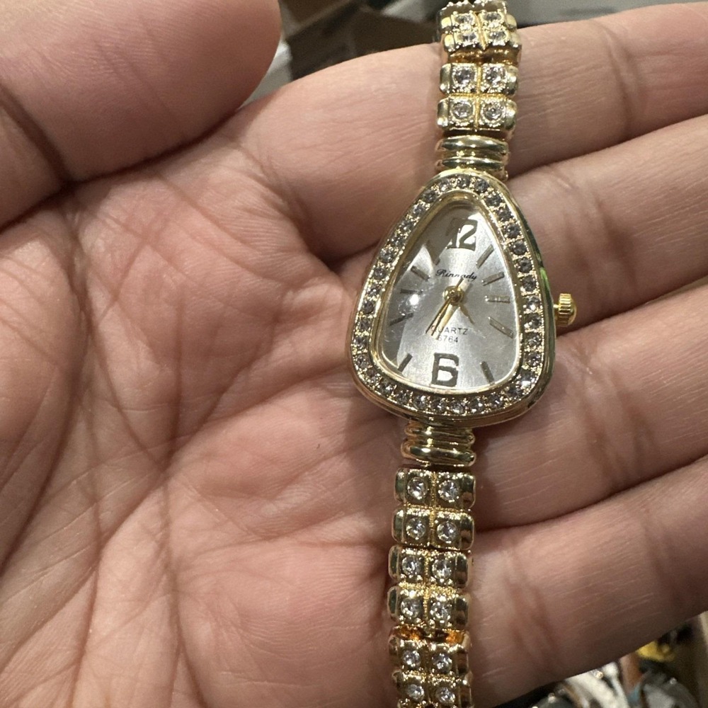 New Ladies Watch Gold Tone Teardrop Shaped Crystal Encrusted Dainty 22mm Fit 8in - Picture 11 of 11